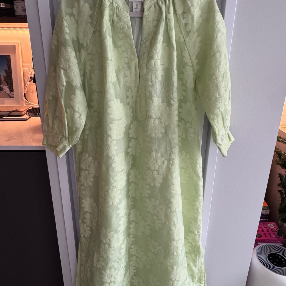 H&M Light Green Floral Long Sleeve Dress